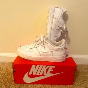 Nike Air Force 1 whit 2y kids